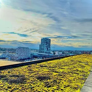 Penthouse Rooftop Loft, 190sq, Panorama View, 1min To Main Station- 5min To Appartement Bazel